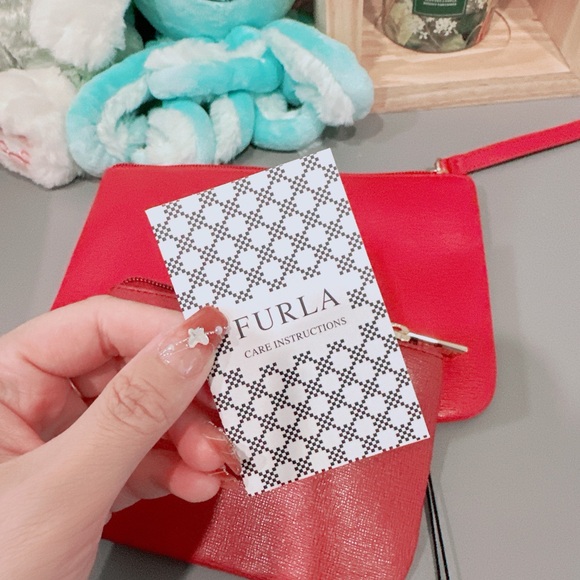 FURLA Leather Wristlet Clutch Pouch Bag/coin purse Bundle/NWT - Picture 8 of 10